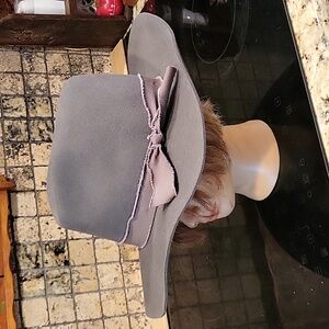 Olive & Pique KAIA gray wool brim hat beautiful